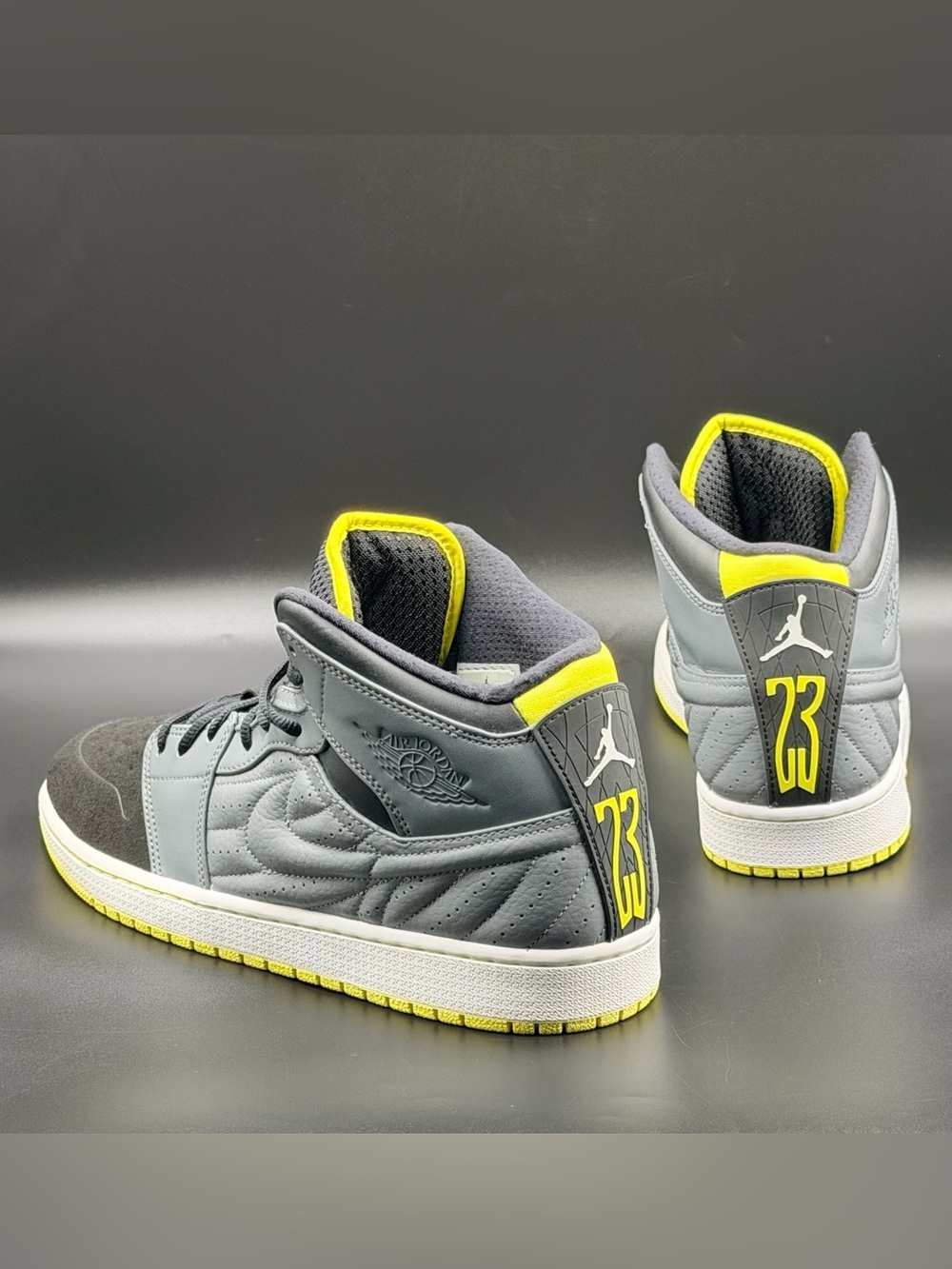 Air Jordan 1 Retro 99 'Cool Grey'